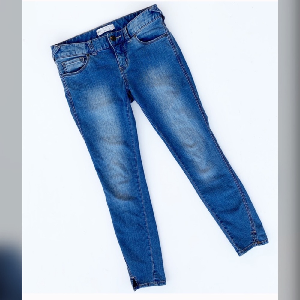 Free people skinny jeans with ankle slit size 27